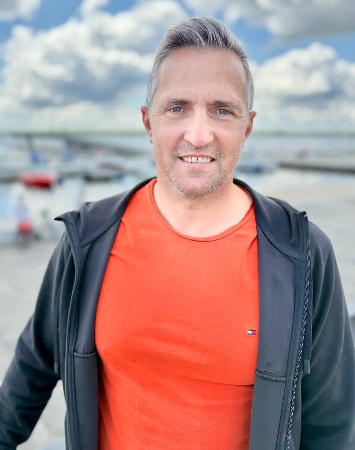 Sven - Manager, Administration